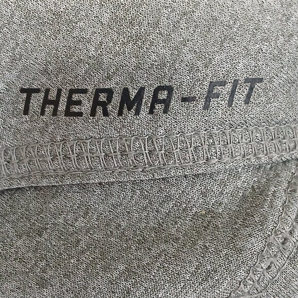 NIKE THERMA-FIT GRAY HOODIE, MENS, SIZE MEDIUM, LIKE NEW - Picture 4 of 8